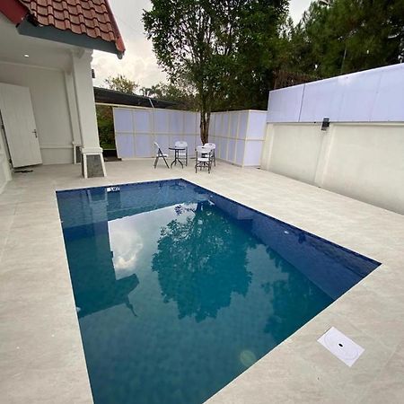Diyar Villas Puncak M4/12 Buitenkant foto