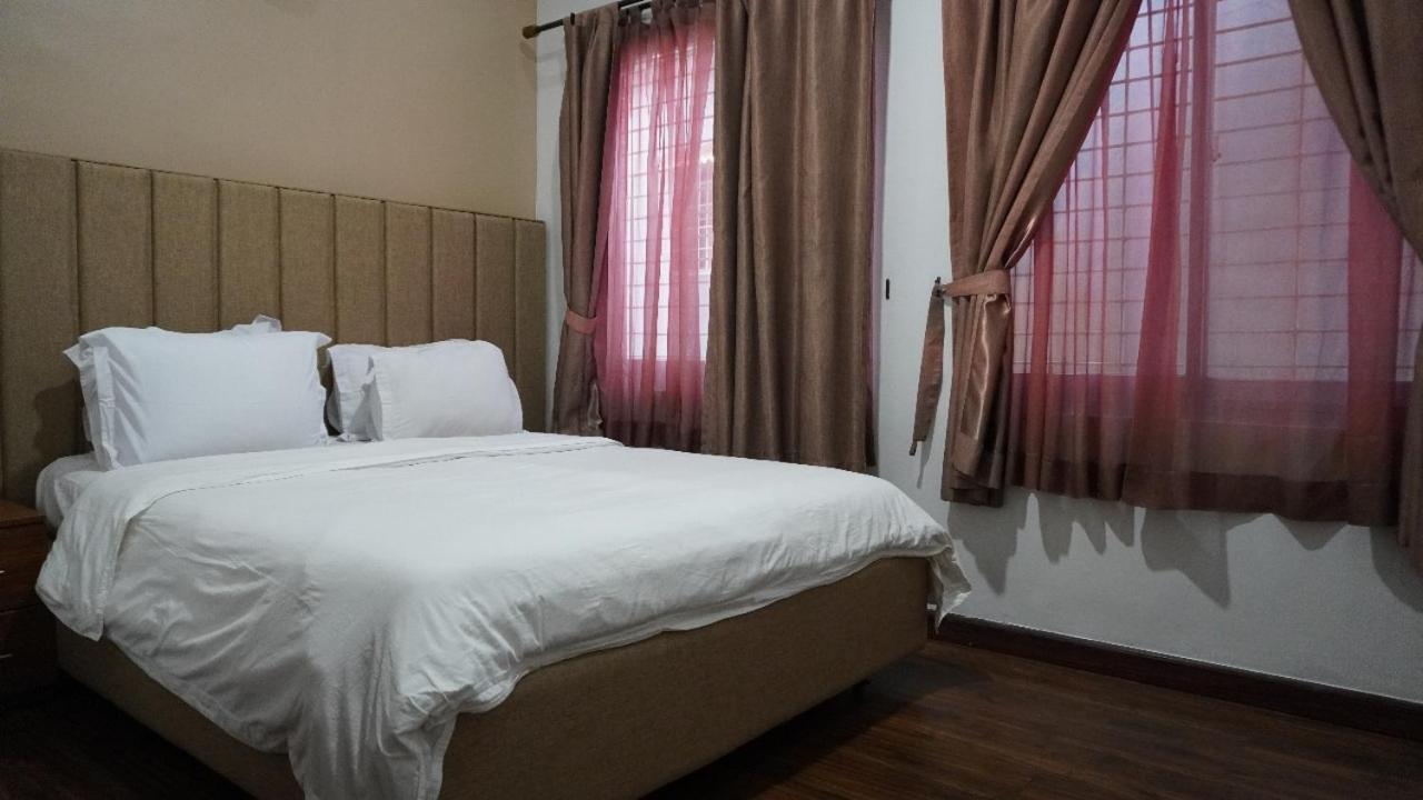 Diyar Villas Puncak M4/12 Buitenkant foto