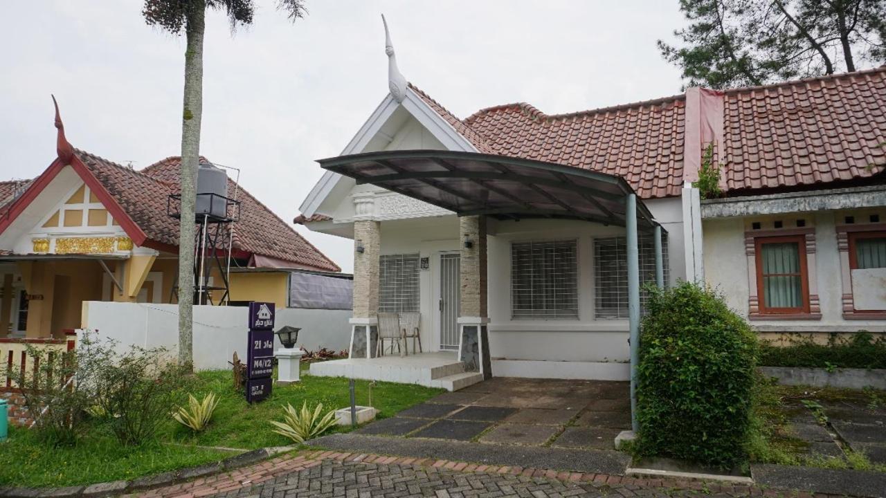 Diyar Villas Puncak M4/12 Buitenkant foto