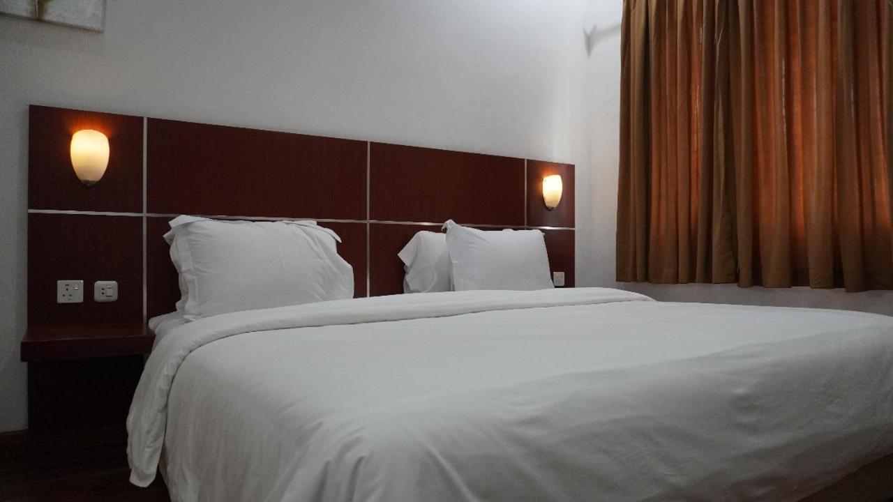 Diyar Villas Puncak M4/12 Buitenkant foto