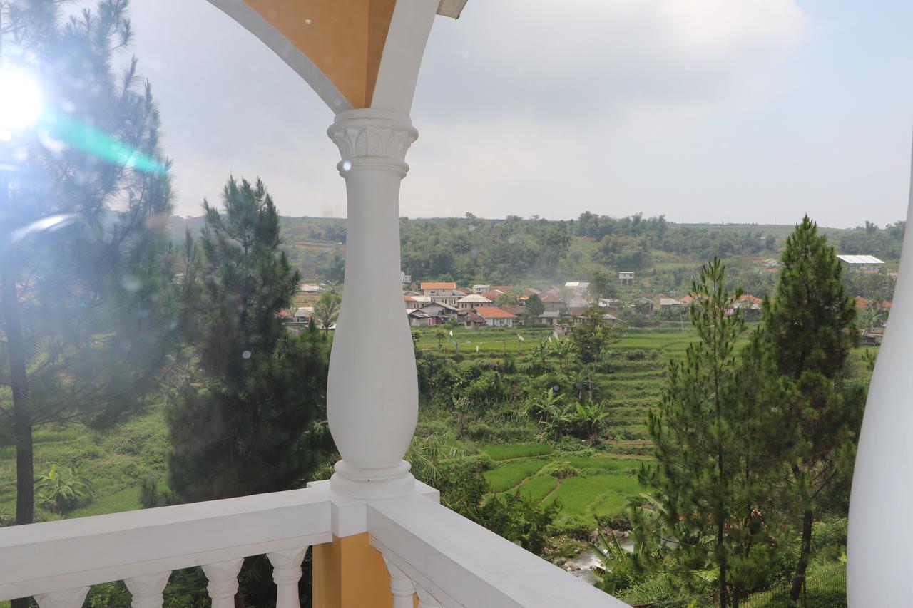 Diyar Villas Puncak M4/12 Buitenkant foto