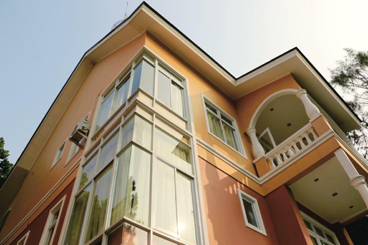 Diyar Villas Puncak M4/12 Buitenkant foto