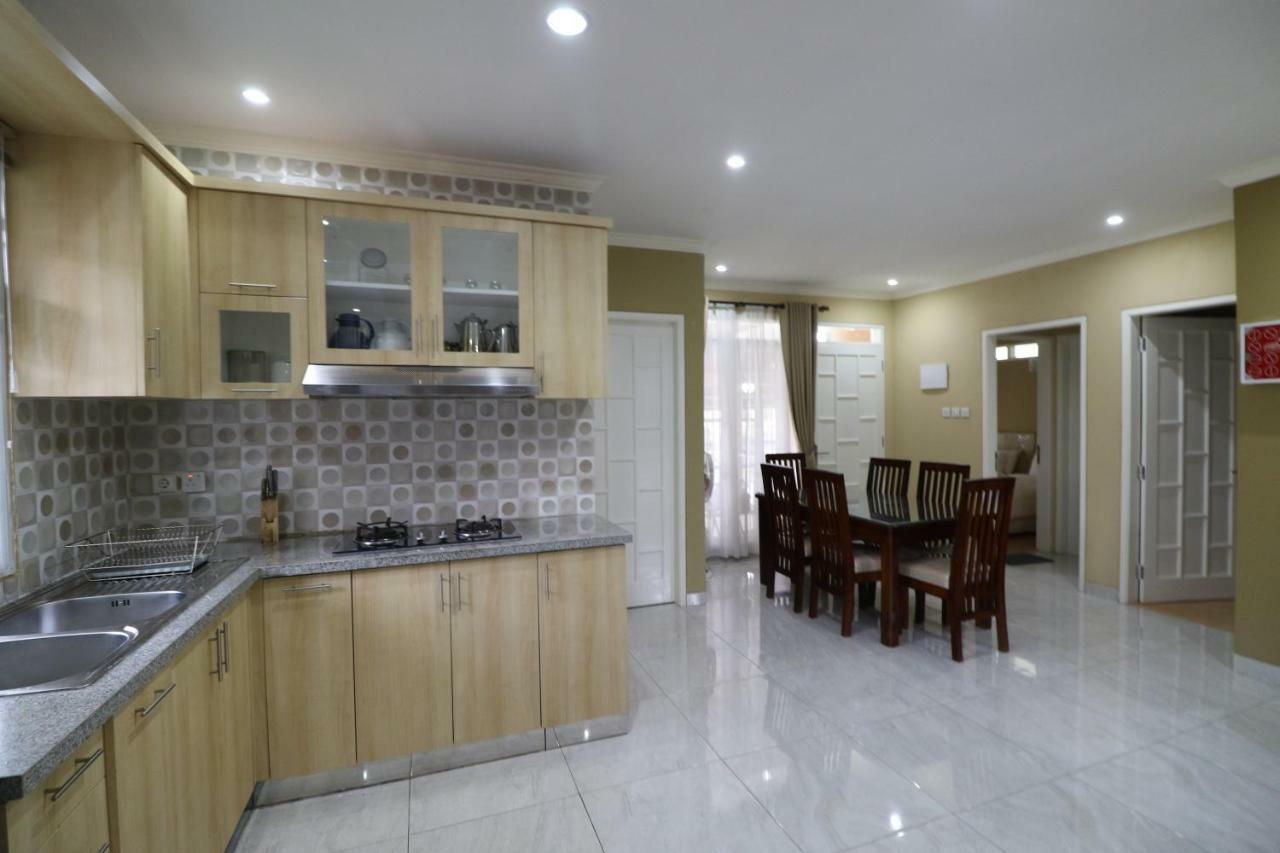 Diyar Villas Puncak M4/12 Buitenkant foto
